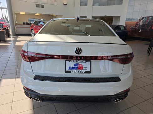 New 2025 Volkswagen Jetta GLI Autobahn image 5