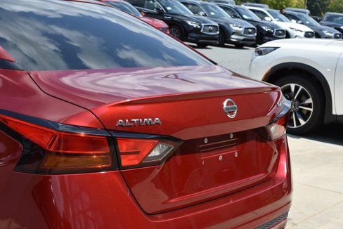 Used 2020 Nissan Altima 2.5 Platinum image 15