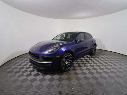 New 2025 Porsche Macan Turbo image 11