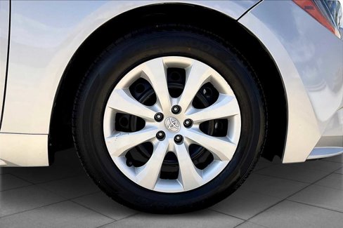 Used 2024 Toyota Corolla LE image 20