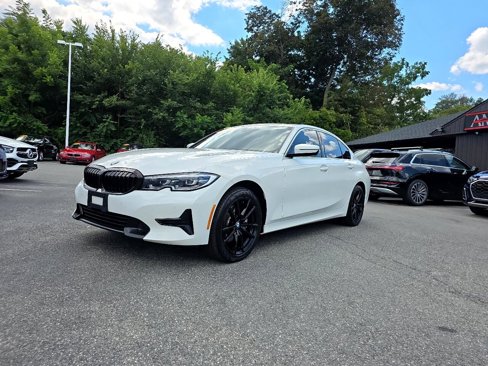 Used 2020 BMW 330i xDrive Sedan w/ Convenience Package image 4