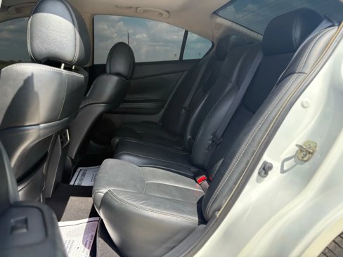 Used 2014 Nissan Maxima 3.5 SV w/ Sport Package image 10