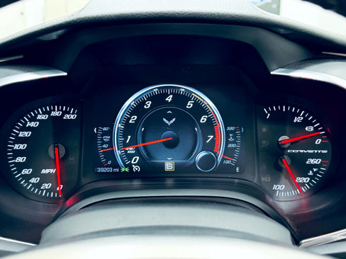 Used 2014 Chevrolet Corvette Stingray Coupe w/ 2LT Preferred Equipment Group image 40
