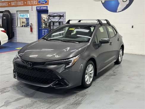 Used 2024 Toyota Corolla SE image 9