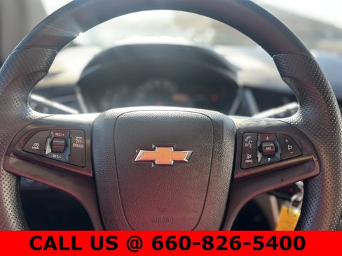 Used 2020 Chevrolet Trax LS w/ Tint and Cruise Package image 12