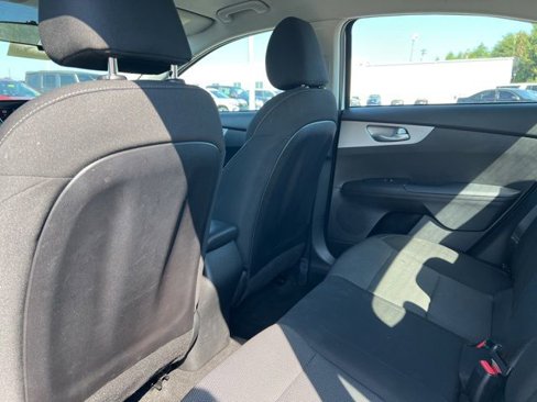 Used 2023 Kia Forte LXS image 30