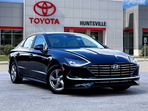 Used 2023 Hyundai Sonata SE w/ Cargo Package image 1