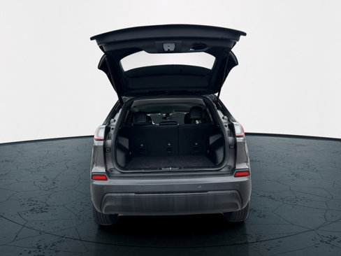 Certified 2023 Jeep Cherokee Altitude Lux image 16