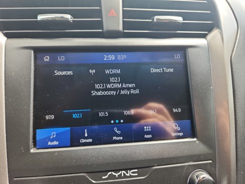 Used 2020 Ford Fusion SE image 21