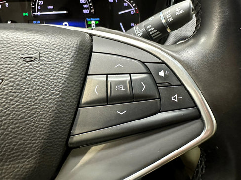 Used 2017 Cadillac XT5 Premium Luxury w/ Advanced Security Package image 37