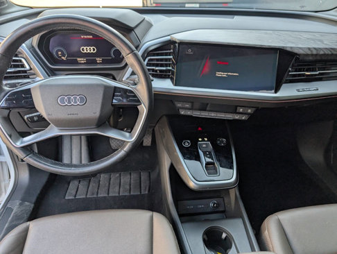 Used 2023 Audi Q4 e-tron Premium Plus w/ Premium Plus image 11