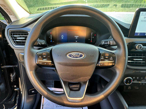Used 2025 Ford Escape Active image 11
