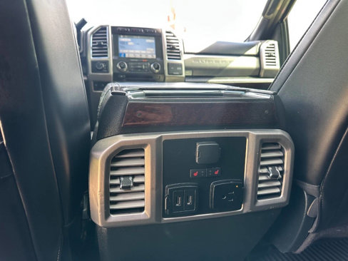 Used 2017 Ford F350 Platinum w/ Platinum Ultimate Package image 20