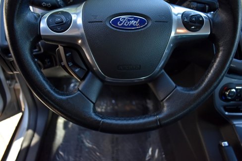 Used 2014 Ford Focus Titanium image 16