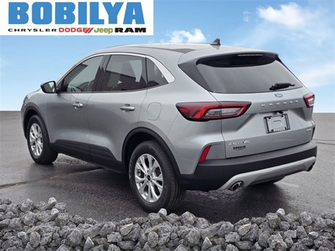 Used 2023 Ford Escape Active image 4