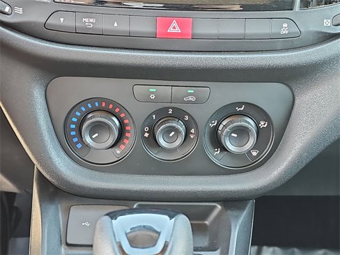 Used 2022 RAM ProMaster City Tradesman image 22