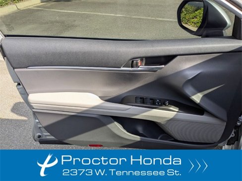 Used 2023 Toyota Camry SE image 27