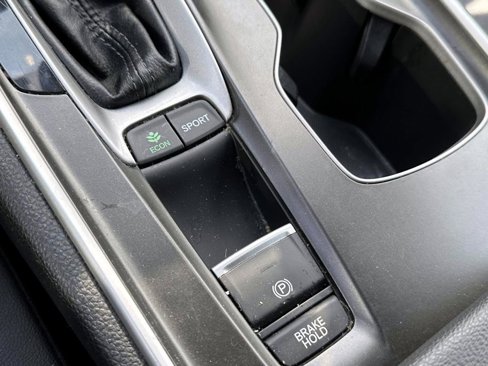 Used 2019 Honda Accord Sport image 30