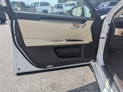 Used 2017 Lexus ES 350 image 11
