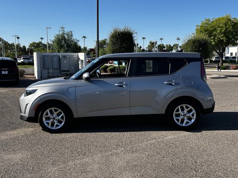Used 2023 Kia Soul LX w/ Option Group 015 image 3