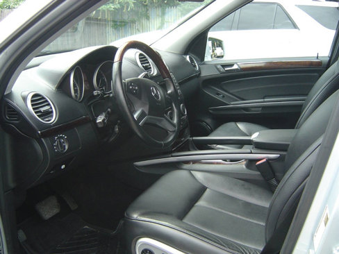 Used 2011 Mercedes-Benz GL 320 BlueTEC 4MATIC image 7