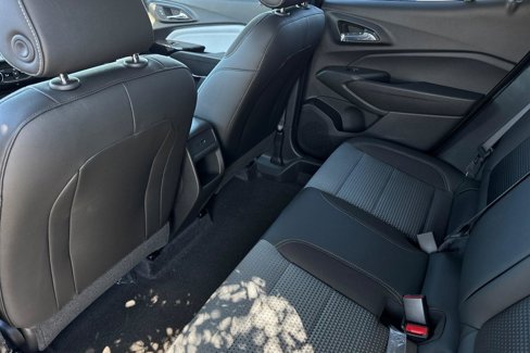 New 2025 Chevrolet Trax LT image 15