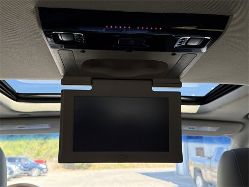 Used 2015 Chevrolet Tahoe LTZ image 38
