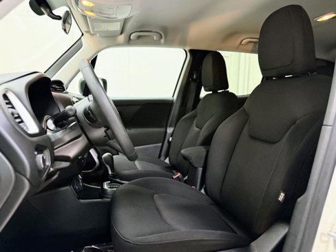 Used 2020 Jeep Renegade Sport w/ Sport Appearance Group image 14