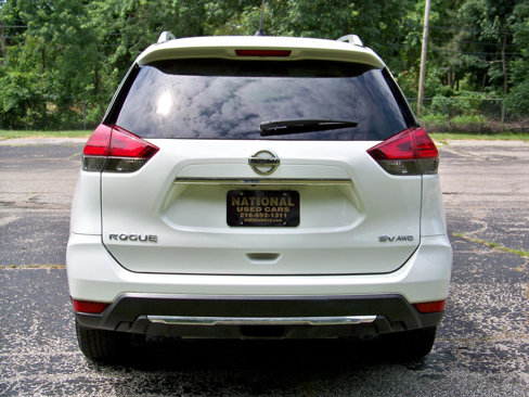 Used 2015 Nissan Rogue SV image 12