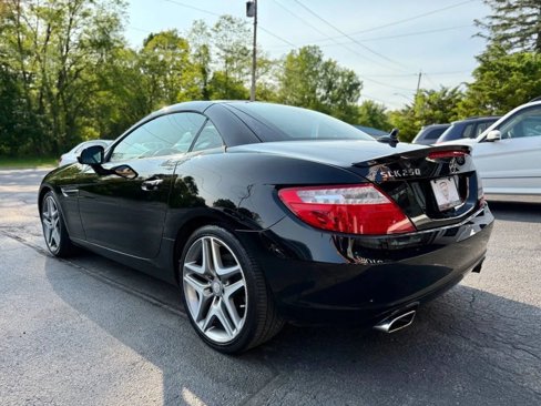 Used 2014 Mercedes-Benz SLK 250 image 4