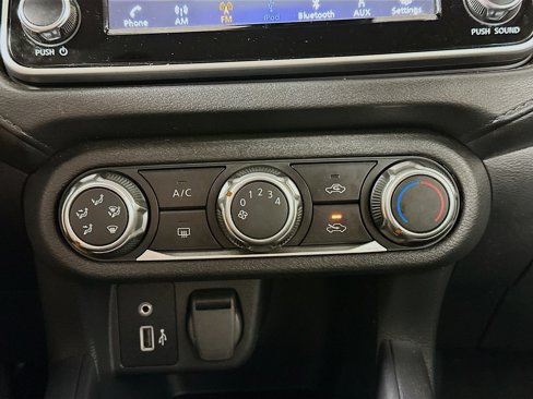 Used 2024 Nissan Versa S w/ S Plus Package image 22