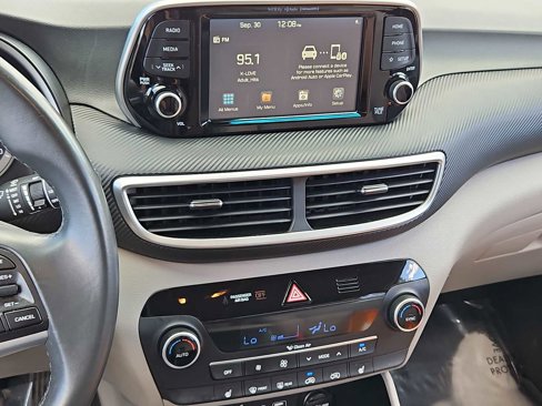 Used 2020 Hyundai Tucson Sport image 28