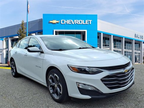 Certified 2022 Chevrolet Malibu LT image 1