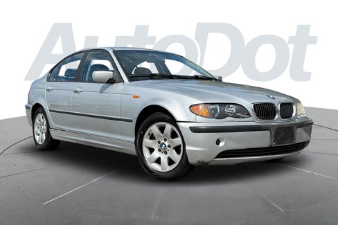 Used 2002 BMW 325xi Sedan image 1