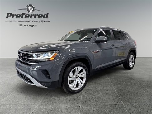 Used 2020 Volkswagen Atlas Cross Sport SEL image 2