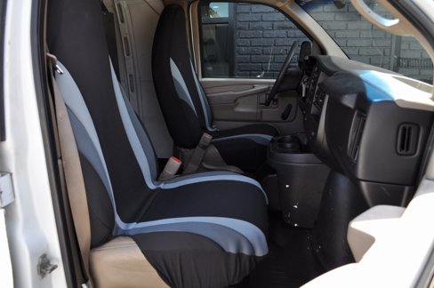 Used 2010 Chevrolet Express 2500 image 28
