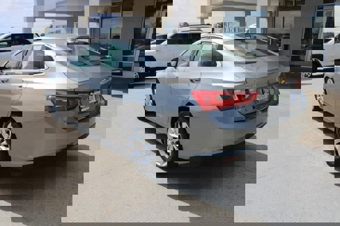 Used 2023 Chevrolet Malibu LT image 9