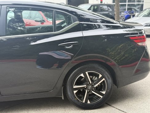 Used 2024 Nissan Sentra SV image 9