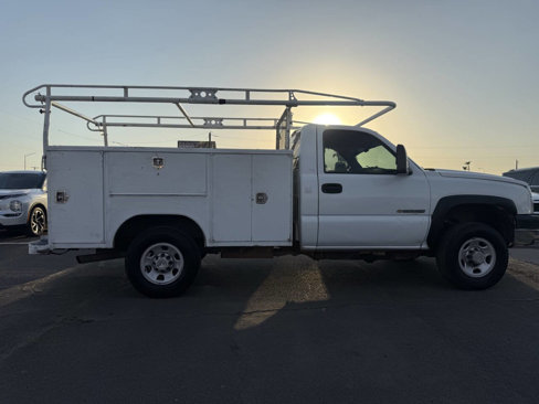 Used 2005 Chevrolet Silverado 2500 W/T image 11