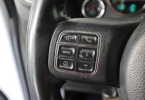 Used 2016 Jeep Wrangler Unlimited Sahara w/ Connectivity Group image 35