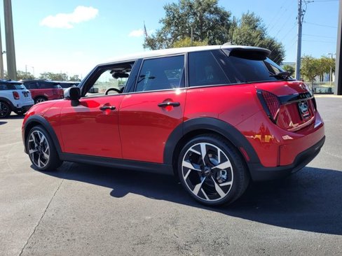 New 2026 MINI Cooper 4-Door Hardtop image 5