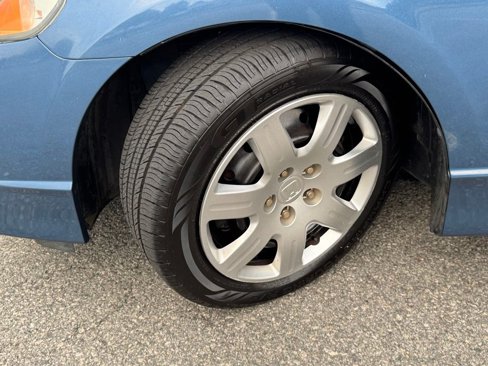 Used 2010 Honda Civic LX image 30