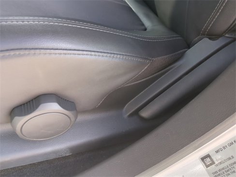 Used 2015 Chevrolet Spark LT image 21