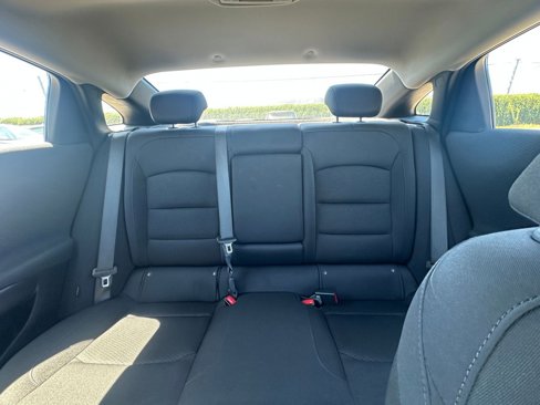 Used 2024 Chevrolet Malibu LT image 38