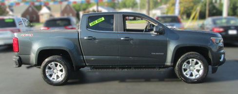 Used 2015 Chevrolet Colorado LT w/ LT Convenience Package image 3