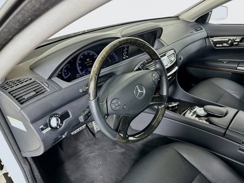 Used 2014 Mercedes-Benz CL 550 4MATIC image 9