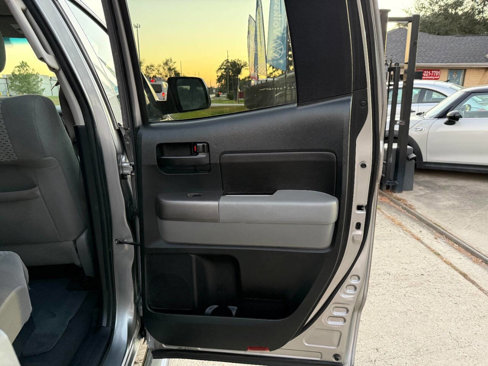 Used 2012 Toyota Tundra 2WD Double Cab image 16