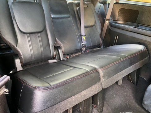 Used 2018 Dodge Grand Caravan GT image 38