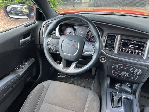 Used 2022 Dodge Charger SXT w/ Blacktop Package image 33