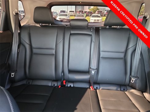 Used 2023 Nissan Rogue SL w/ SL Premium Package image 31